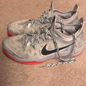 Nike Basketball Shoes